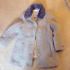Girls Lined Winter Coat. Size 5T.
